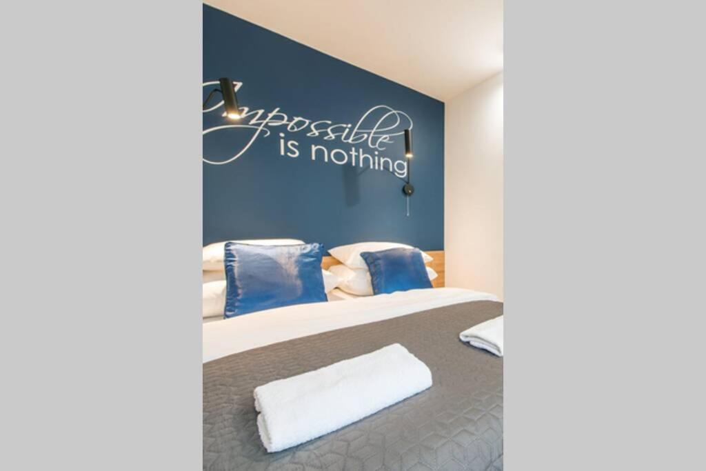 Rondo Onz P&O Serviced Apartments وارسو المظهر الخارجي الصورة