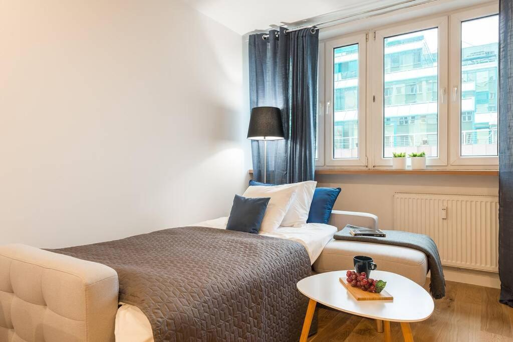 Rondo Onz P&O Serviced Apartments وارسو المظهر الخارجي الصورة