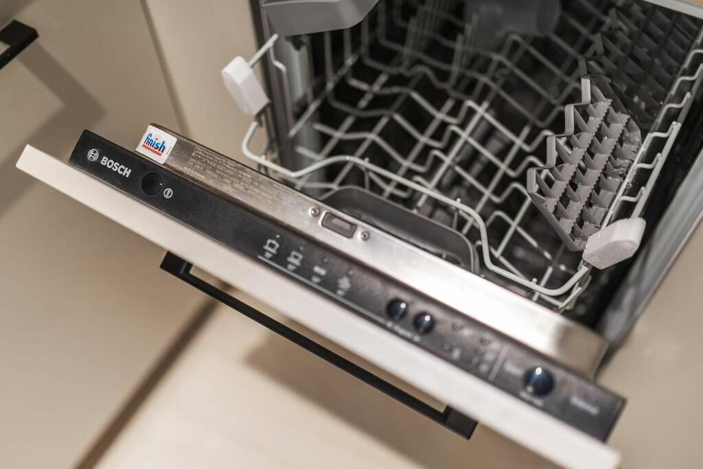 Rondo Onz P&O Serviced Apartments وارسو المظهر الخارجي الصورة